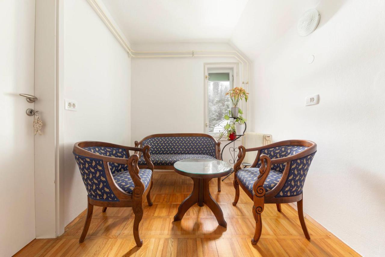 Vrtnarjeva Hisa, The Gardener'S Cottage 拉多夫吉卡 外观 照片